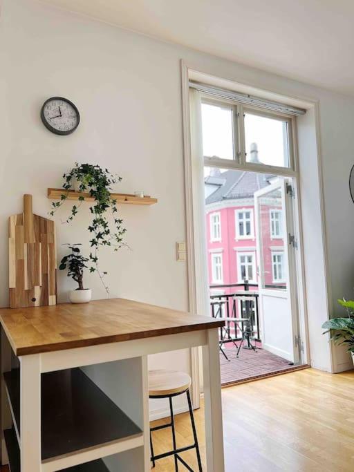 Luxurious Retreat In The Middle Of City Center Bergen Exterior foto